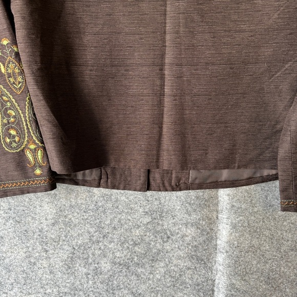 Silk Land Petite Brown Embroidered Mandarin Collar Boho Festival Jacket Size S - Picture 16 of 16